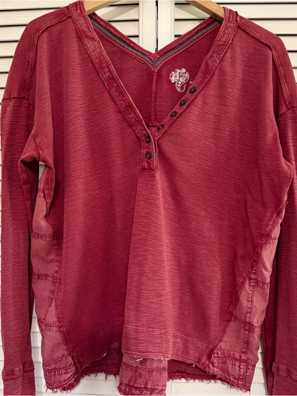 ANTHROPOLOGIE Pilcro Vintage-washed Oversized Henley Top - Picture 3 of 8